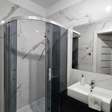 Awo Apartamenty Apartment *