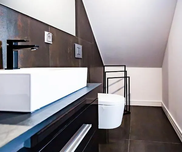 Awo Apartment Leba